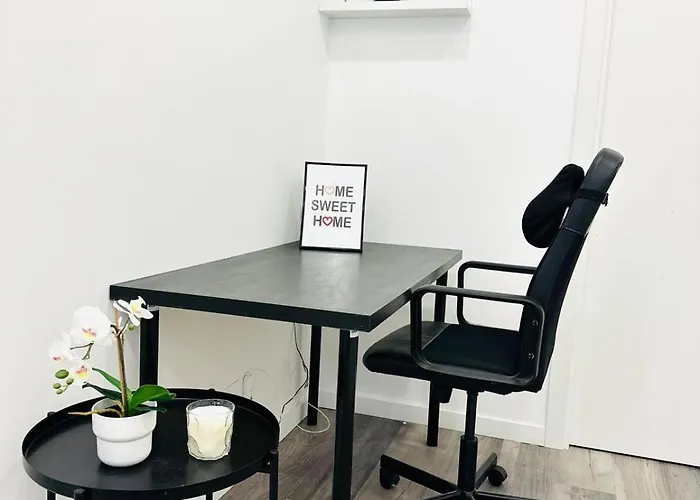 Central Lisbon Studio, Great Central Location